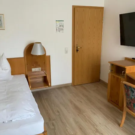 Sonne Hotel Hohenstadt (Goppingen)